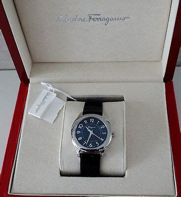 salvatore ferragamo uhr damen sale|damenuhr kleidung.